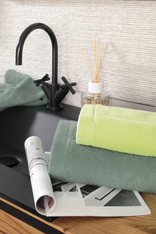 Lifestyle Line - Image 19